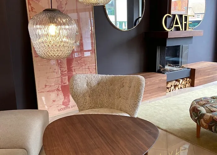 מלון Central Hotel Muenster *