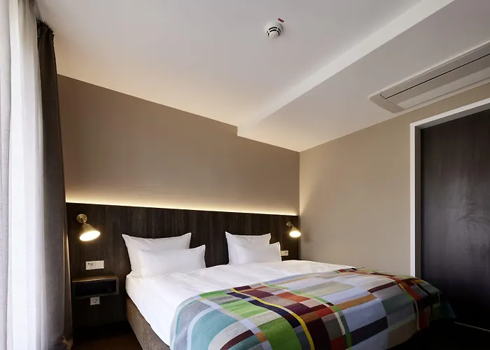 Central Hotel Muenster Szálloda *