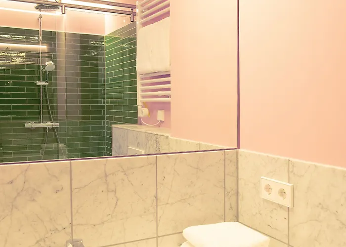 מלון Central Hotel Muenster *